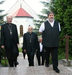 Biskupové ve Lhotě